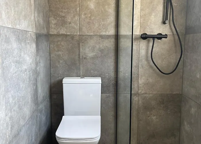 Stylish Ground-floor Flat With Private Parking Apartmán